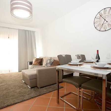 Ferienwohnung By The Sea - Rooftop Pools Armação de Pêra Exterior foto